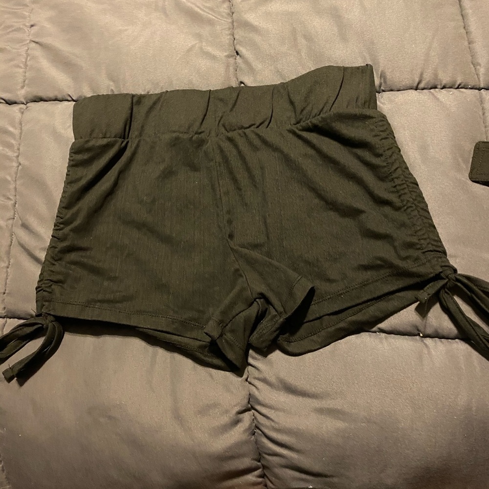 Rue21 black shorts
